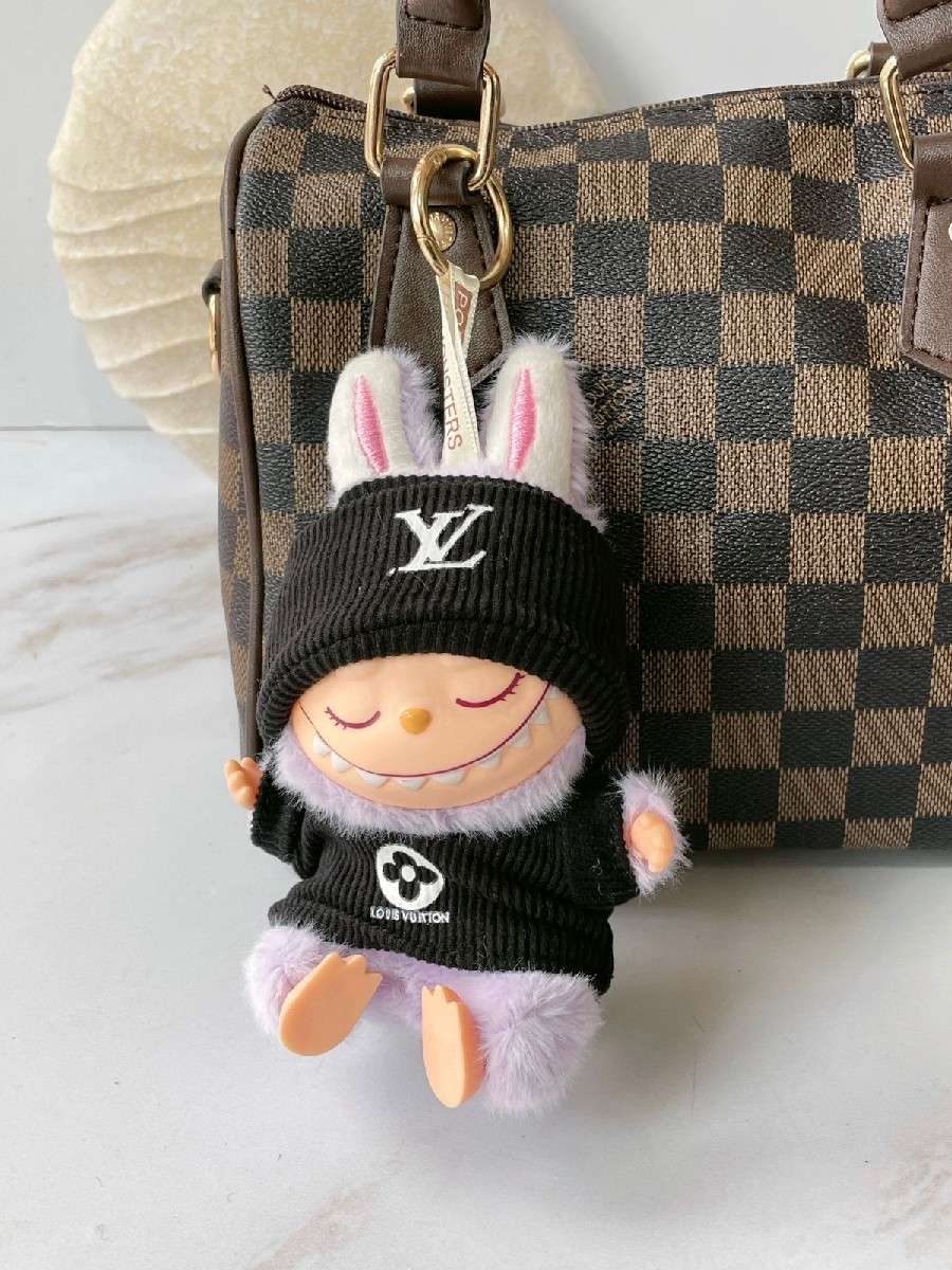 ✨ Labubus Glam Edition – Edición Vestida y Coleccionable 🐰